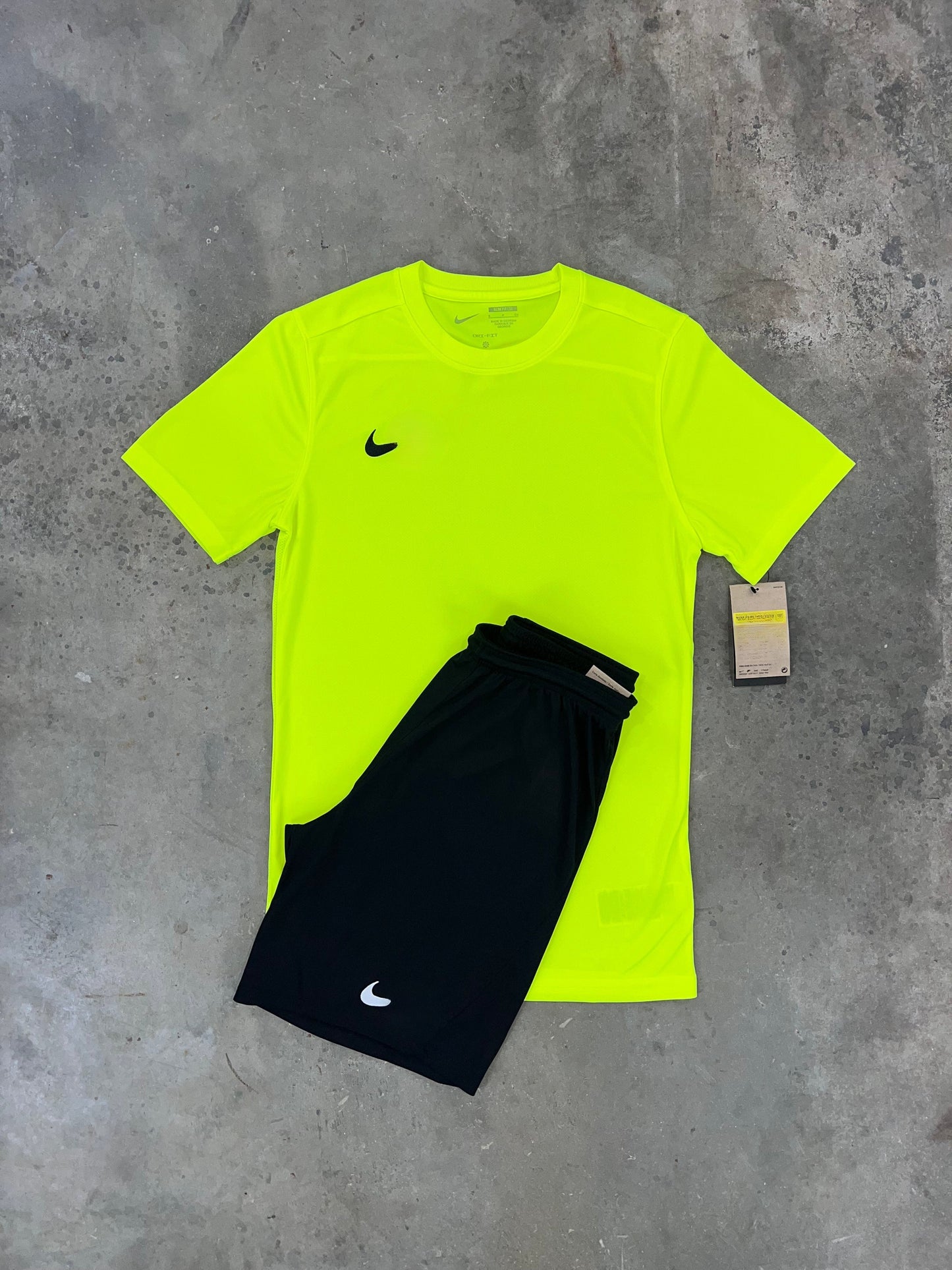 nk set "green and black"