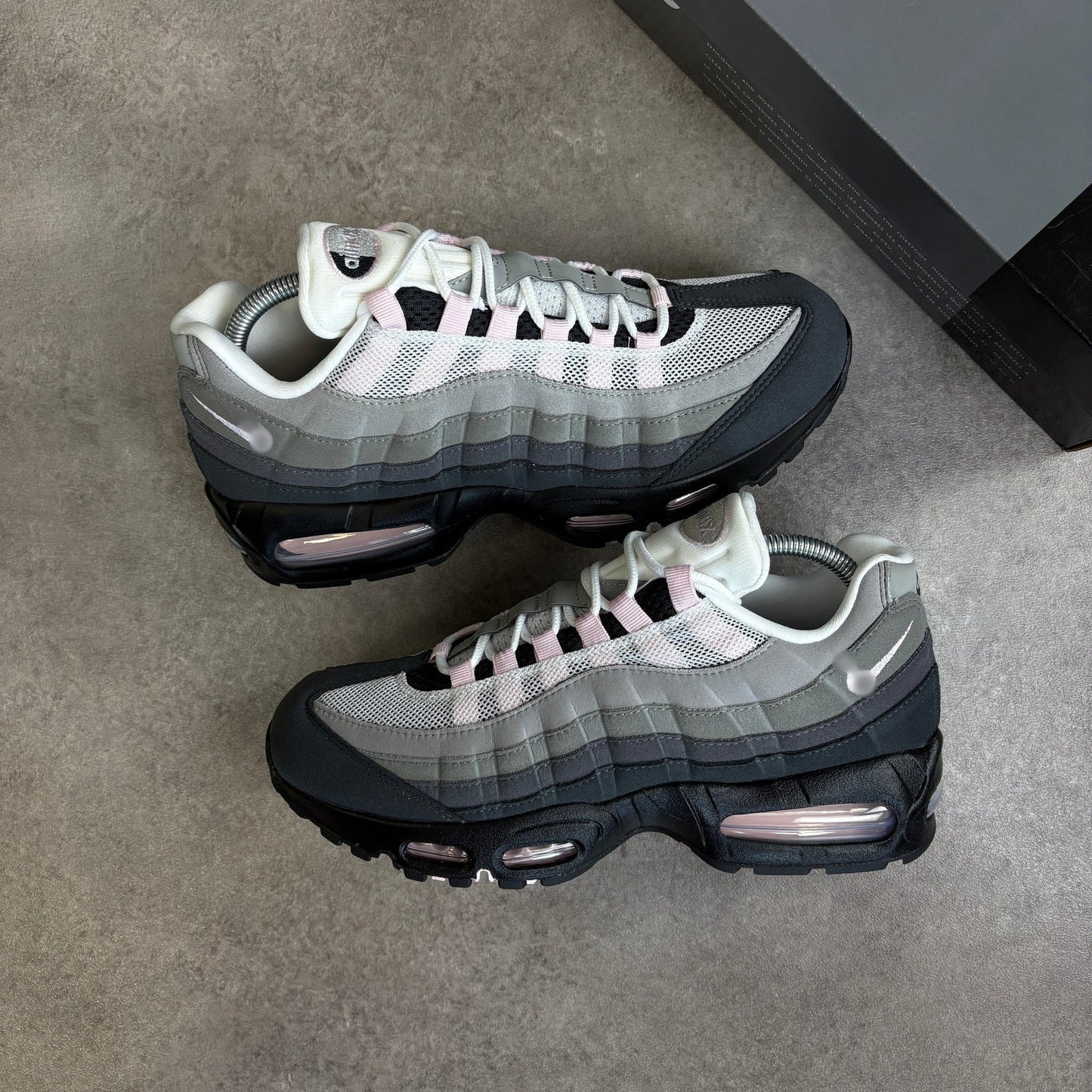 95 pink fm