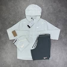 NKE MLR TRI "ICE"